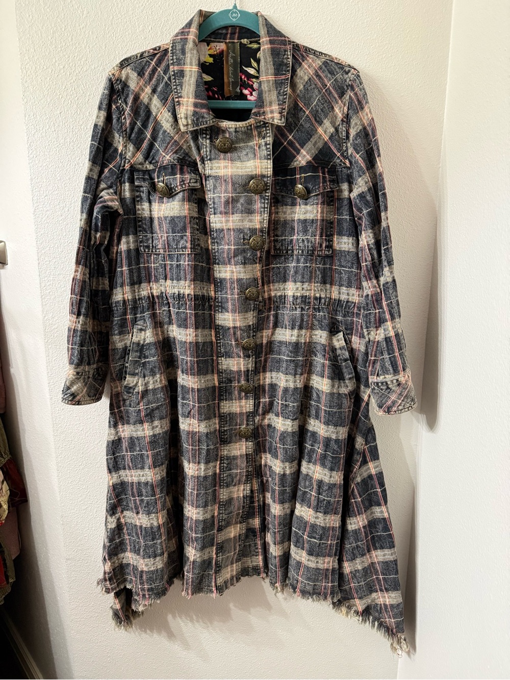 Aratta Plaid Trench Coat - Black & Cream with metallic threads - Picture 2 of 7